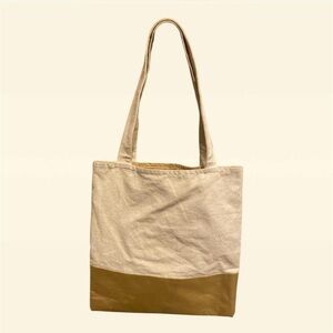 White and Gold Tote bag